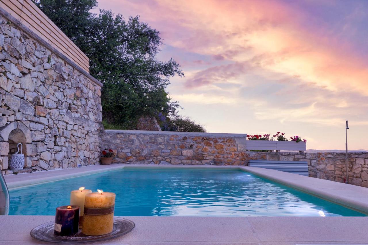 Olga'S Filoxenia - Villa Aladanos-Private Pool And Heated Jacuzzi Makhairoi Екстер'єр фото